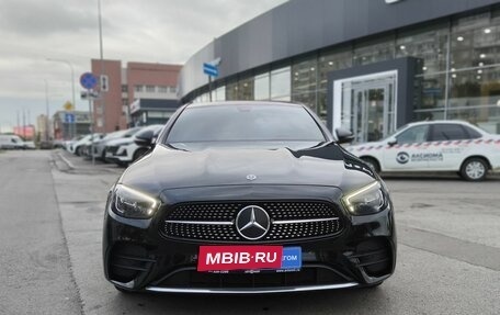 Mercedes-Benz E-Класс, 2021 год, 3 385 000 рублей, 2 фотография