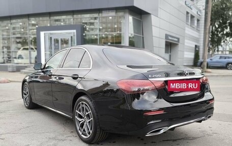Mercedes-Benz E-Класс, 2021 год, 3 385 000 рублей, 6 фотография