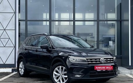 Volkswagen Tiguan II, 2020 год, 3 029 000 рублей, 3 фотография