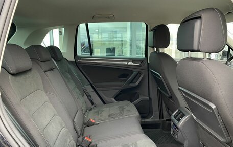 Volkswagen Tiguan II, 2020 год, 3 029 000 рублей, 25 фотография