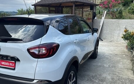 Renault Kaptur I рестайлинг, 2019 год, 1 355 000 рублей, 1 фотография