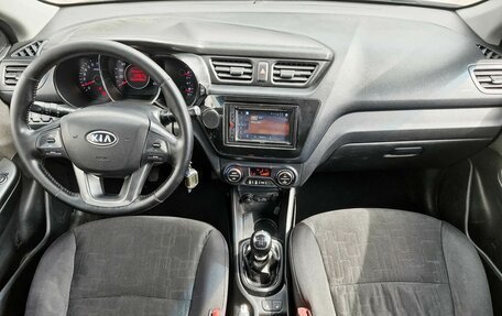 KIA Rio III рестайлинг, 2011 год, 550 000 рублей, 10 фотография