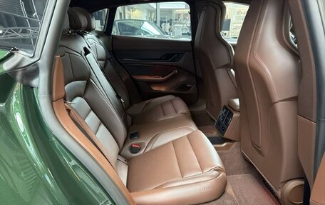 Porsche Taycan I, 2026 год, 15 700 000 рублей, 31 фотография