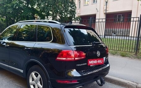 Volkswagen Touareg III, 2011 год, 1 500 000 рублей, 9 фотография