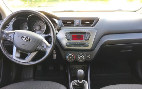 KIA Rio III рестайлинг, 2012 год, 940 000 рублей, 33 фотография