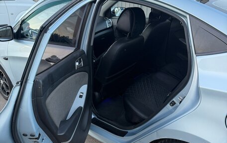 Hyundai Solaris II рестайлинг, 2011 год, 600 000 рублей, 7 фотография