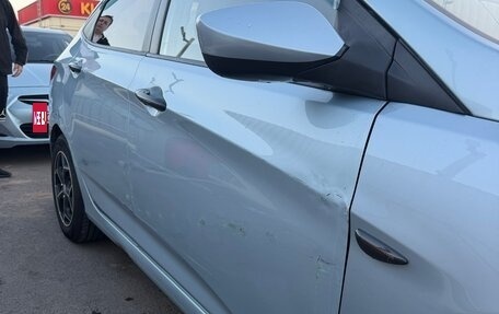 Hyundai Solaris II рестайлинг, 2011 год, 600 000 рублей, 12 фотография