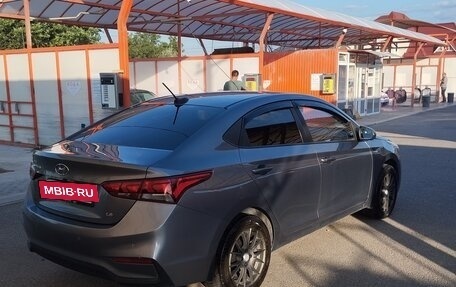 Hyundai Solaris II рестайлинг, 2017 год, 1 050 000 рублей, 5 фотография