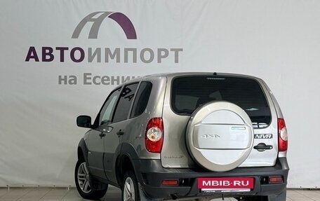 Chevrolet Niva I рестайлинг, 2018 год, 750 000 рублей, 4 фотография