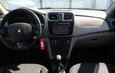 Renault Logan II, 2016 год, 750 000 рублей, 16 фотография