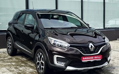 Renault Kaptur I рестайлинг, 2017 год, 1 789 000 рублей, 7 фотография