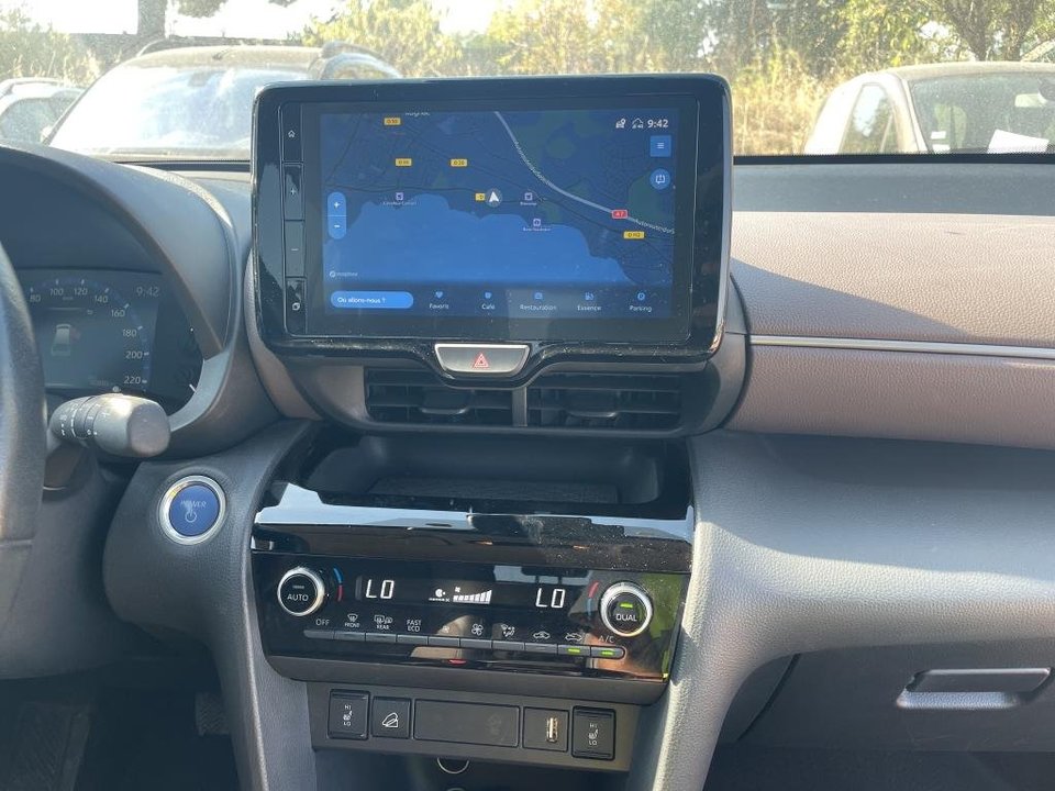 Toyota Yaris Cross, 2022 год, 1 450 000 рублей, 4 фотография