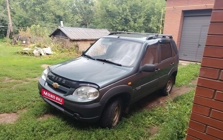 Chevrolet Niva I рестайлинг, 2009 год, 420 000 рублей, 1 фотография