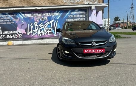 Opel Astra J, 2013 год, 700 000 рублей, 1 фотография