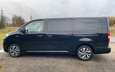 Peugeot Traveller I, 2019 год, 4 000 000 рублей, 3 фотография