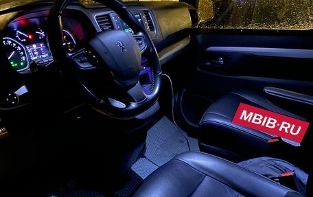 Peugeot Traveller I, 2019 год, 4 000 000 рублей, 7 фотография