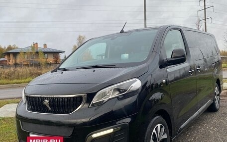 Peugeot Traveller I, 2019 год, 4 000 000 рублей, 4 фотография