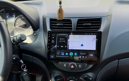 Hyundai Solaris II рестайлинг, 2014 год, 1 090 000 рублей, 17 фотография