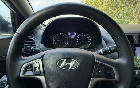 Hyundai Solaris II рестайлинг, 2014 год, 1 090 000 рублей, 16 фотография