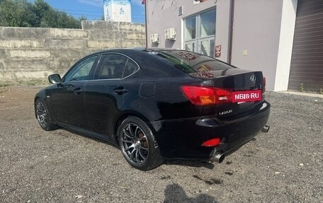 Lexus IS II рестайлинг 2, 2006 год, 800 000 рублей, 4 фотография