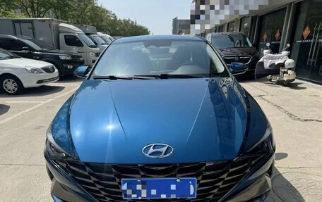 Hyundai Elantra, 2021 год, 1 500 000 рублей, 3 фотография