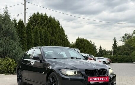 BMW 3 серия, 2011 год, 1 023 000 рублей, 2 фотография