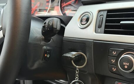 BMW 3 серия, 2011 год, 1 023 000 рублей, 32 фотография