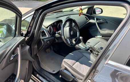 Opel Astra J, 2013 год, 700 000 рублей, 10 фотография