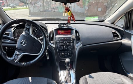 Opel Astra J, 2013 год, 700 000 рублей, 11 фотография