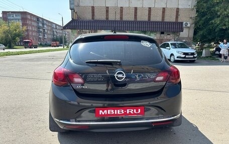 Opel Astra J, 2013 год, 700 000 рублей, 5 фотография