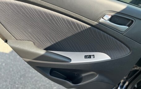 Hyundai Solaris II рестайлинг, 2014 год, 1 165 000 рублей, 24 фотография