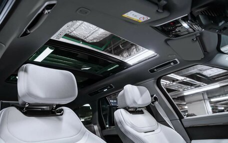 Land Rover Range Rover IV рестайлинг, 2025 год, 32 490 000 рублей, 14 фотография