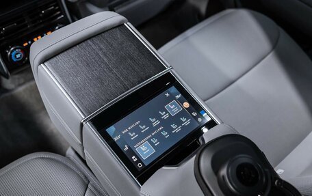 Land Rover Range Rover IV рестайлинг, 2025 год, 32 490 000 рублей, 27 фотография