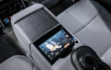 Land Rover Range Rover IV рестайлинг, 2025 год, 32 490 000 рублей, 24 фотография