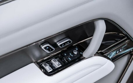 Land Rover Range Rover IV рестайлинг, 2025 год, 32 490 000 рублей, 32 фотография