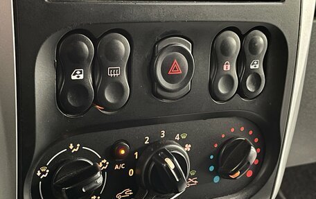 Nissan Almera, 2017 год, 659 000 рублей, 13 фотография