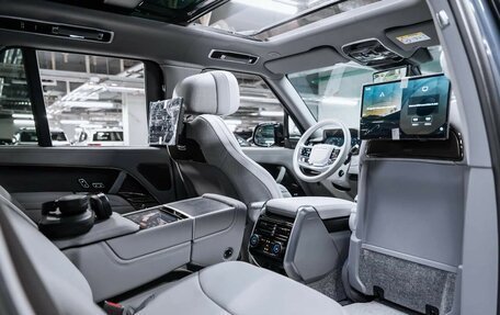 Land Rover Range Rover IV рестайлинг, 2025 год, 32 490 000 рублей, 2 фотография