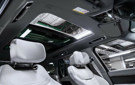 Land Rover Range Rover IV рестайлинг, 2025 год, 32 490 000 рублей, 14 фотография