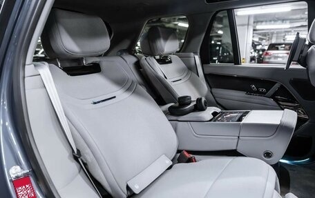 Land Rover Range Rover IV рестайлинг, 2025 год, 32 490 000 рублей, 13 фотография