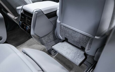 Land Rover Range Rover IV рестайлинг, 2025 год, 32 490 000 рублей, 19 фотография