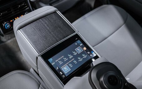 Land Rover Range Rover IV рестайлинг, 2025 год, 32 490 000 рублей, 28 фотография