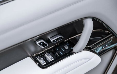 Land Rover Range Rover IV рестайлинг, 2025 год, 32 490 000 рублей, 33 фотография
