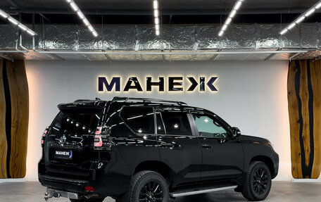 Toyota Land Cruiser Prado 150 рестайлинг 2, 2021 год, 6 990 000 рублей, 6 фотография