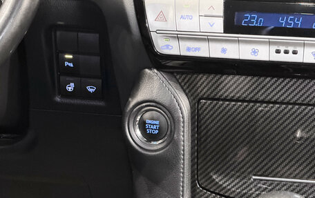 Toyota Land Cruiser Prado 150 рестайлинг 2, 2021 год, 6 990 000 рублей, 9 фотография