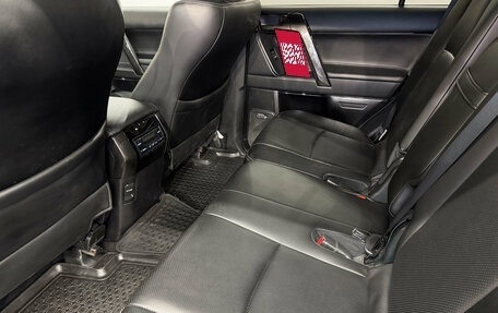 Toyota Land Cruiser Prado 150 рестайлинг 2, 2021 год, 6 990 000 рублей, 21 фотография