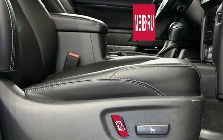 Toyota Land Cruiser Prado 150 рестайлинг 2, 2021 год, 6 990 000 рублей, 18 фотография
