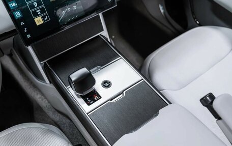 Land Rover Range Rover IV рестайлинг, 2025 год, 32 490 000 рублей, 12 фотография