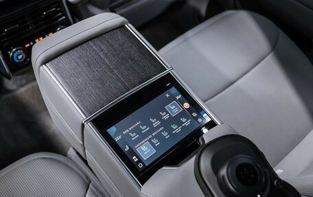 Land Rover Range Rover IV рестайлинг, 2025 год, 32 490 000 рублей, 27 фотография