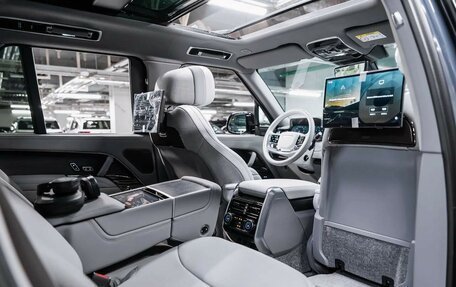 Land Rover Range Rover IV рестайлинг, 2025 год, 32 490 000 рублей, 2 фотография