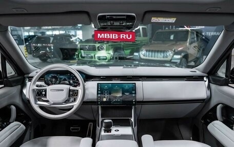 Land Rover Range Rover IV рестайлинг, 2025 год, 32 490 000 рублей, 3 фотография